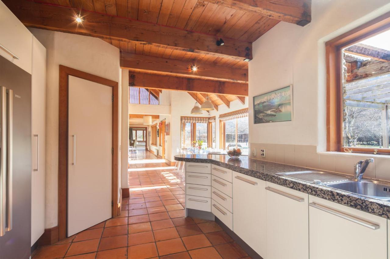 Wharenui Holiday Home By Majordomo Arrowtown Quarto foto